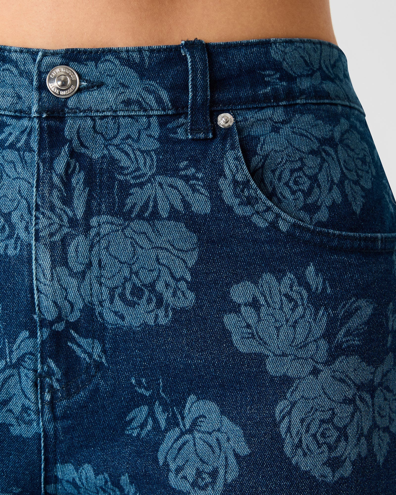 JAXON JEAN ROSE FROST